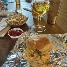 The photo does it no justice. I wish they catered my wedding over High Cotton. The burgers are that good