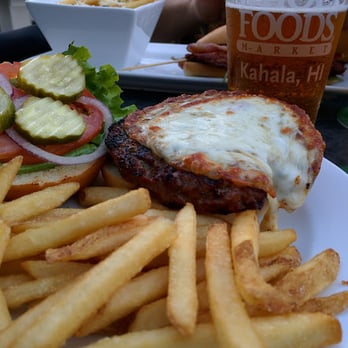 Puka's - Classic burger with provolone cheese and a grapefruit sculpin!! - Bars Near Me - Honolulu, Hawaii