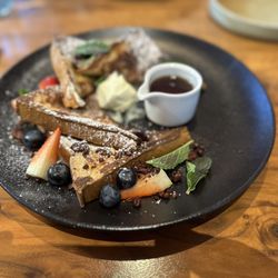 Finch & Fork - Bailey's Brioche French Toast