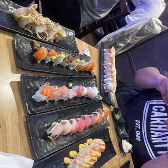 Sushi Damu - sushi - Sushi Bars Near Me - Tustin, California