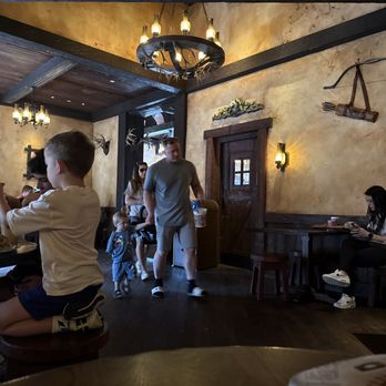 Gaston's Tavern - American Near Me - Lake Buena Vista, Florida