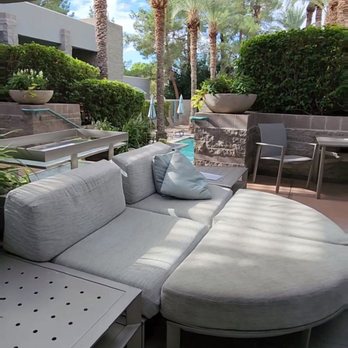 Spa Avania - Outdoor Seating area - Day Spas Near Me - Scottsdale, Arizona Spa Avania - Outdoor Seating area - Day Spas Near Me - Scottsdale, Arizona