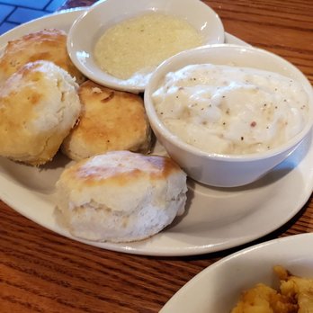 Cracker Barrel Old Country Store - Biscuits and sawmill gravy - American Near Me - Frederick, Maryland
