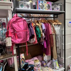 Iris Gifts and Decor