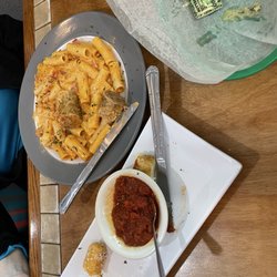Cafe Sicilia - Rigatoni vodka