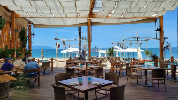 Daiquiri Dick's by null