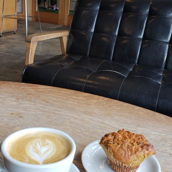 K Brew - Great atmosphere! They know how to make good lattes here too (coming from a barista I don't just say that about all coffee places)!! - Coffee & Tea Near Me - Knoxville, Tennessee