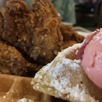 Metro Diner - Diners Near Me - Ponte Vedra Beach, Florida