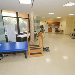 Golden Acres Living and Rehabilitation Center - Innovative State-of-the-Art Therapy Gym