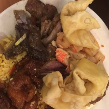 China Buffet - Crab Rangoon, chicken, rice - Chinese Near Me - Frankfort, Kentucky
