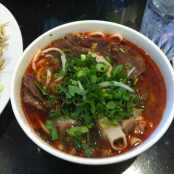 Ngự Bình Restaurant - small bowl of bun bo hue - Vietnamese Near Me - Westminster, California Ngự Bình Restaurant - small bowl of bun bo hue - Vietnamese Near Me - Westminster, California