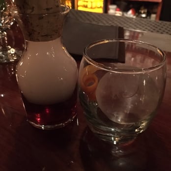 The Berry & Rye - Cocktail Bars Near Me - Omaha, Nebraska The Berry & Rye - Cocktail Bars Near Me - Omaha, Nebraska