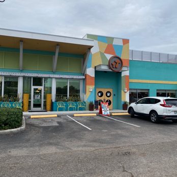 Mellow Mushroom Sarasota - Main entrance - Pizza Near Me - Sarasota, Florida Mellow Mushroom Sarasota - Main entrance - Pizza Near Me - Sarasota, Florida