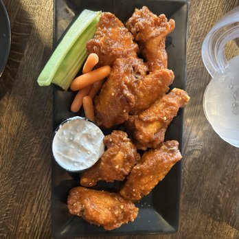 The Local Tavern & Grill - Chicken wings with local hot sauce - Salad Near Me - Sandwich, Massachusetts