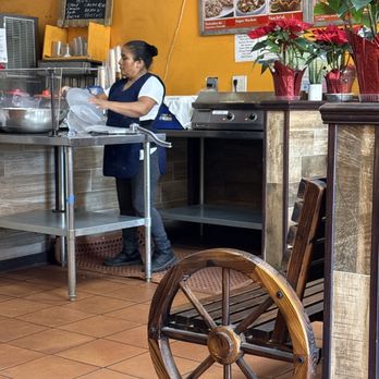 Taqueria El Tapatio - Homemade tortillas !! - Mexican Near Me - Camarillo, California Taqueria El Tapatio - Homemade tortillas !! - Mexican Near Me - Camarillo, California