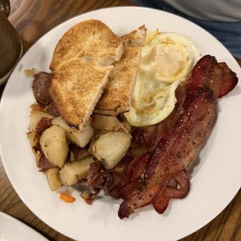 Honeycomb Cafe - New American Near Me - Belmont, North Carolina