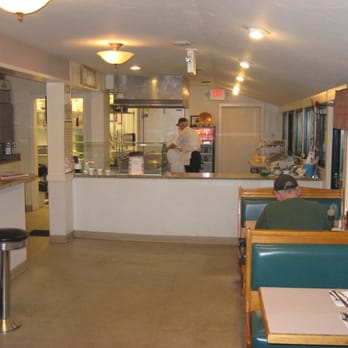 Brody's Diner - Bob hard at work - Breakfast & Brunch Near Me - Shrewsbury, Massachusetts