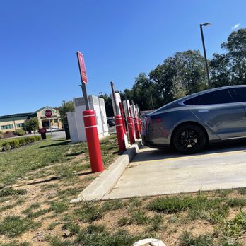 Tesla Supercharger - EV Charging Stations Near Me - Hagerstown, Maryland Tesla Supercharger - EV Charging Stations Near Me - Hagerstown, Maryland