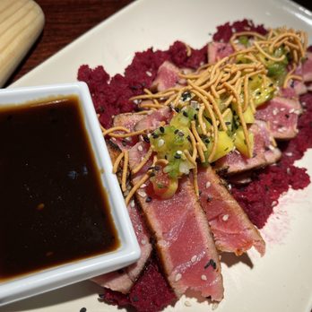 The Artistry Wine Lounge  - Ahi tuna - Wine Bars Near Me - San Pedro, California