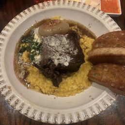 Short rib with pool of oil
