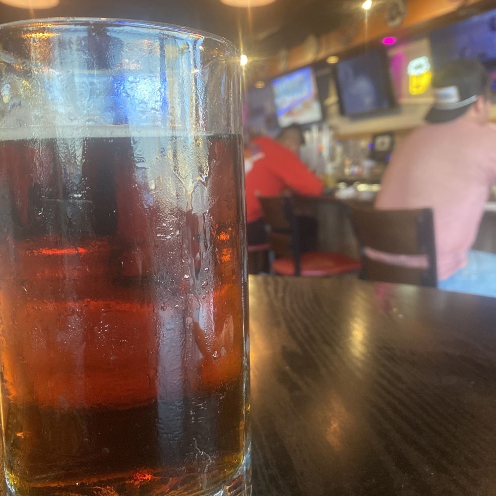 2 Javelinas Draft House - Shiner on the draught.  27oz - Bars Near Me - Pecos, Texas