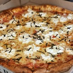 Vero Pizzeria by Antimo Lamberti - 4 cheese pizza