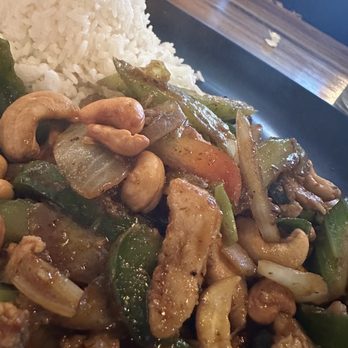 Only Thai Authentic Kitchen - Chicken cashew - Thai Near Me - Fort Lauderdale, Florida Only Thai Authentic Kitchen - Chicken cashew - Thai Near Me - Fort Lauderdale, Florida