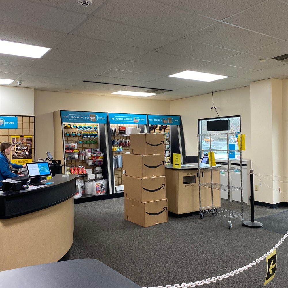 The UPS Store - Boxes and shipping items - Printing Services Near Me - Waynesboro, Virginia The UPS Store - Boxes and shipping items - Printing Services Near Me - Waynesboro, Virginia