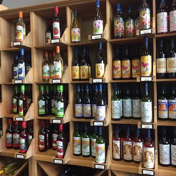 Mulligan's - Wines - Beer, Wine & Spirits Near Me - Clarksville, Tennessee Mulligan's - Wines - Beer, Wine & Spirits Near Me - Clarksville, Tennessee