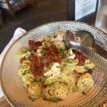 Von's 1000Spirits - Basil Almond Pesto Pasta - Burgers Near Me - Woodinville, Washington Von's 1000Spirits - Basil Almond Pesto Pasta - Burgers Near Me - Woodinville, Washington