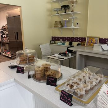 Gem's Fairy Cakes - Bakeries Near Me - Findlay, Ohio Gem's Fairy Cakes - Bakeries Near Me - Findlay, Ohio