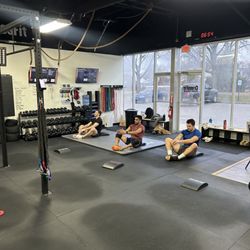 CrossFit Overthrow