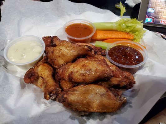 Photo of RJ's  Frozen Cactus Sports Bar And Grill - Tucson, AZ, US. Wings