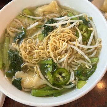 Golden Pho - Wonton noodle soup with toppings(bean sprouts/jalapeno/ lime) - Vietnamese Near Me - Kaneohe, Hawaii Golden Pho - Wonton noodle soup with toppings(bean sprouts/jalapeno/ lime) - Vietnamese Near Me - Kaneohe, Hawaii
