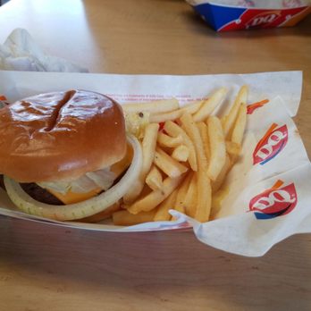 Dairy Queen Grill & Chill - Deluxe cheeseburger $5 meal - Ice Cream & Frozen Yogurt Near Me - Greeneville, Tennessee
