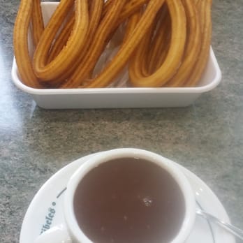 Churrería Chocolatería Cibeles - Churros con chocolate! - Cafeteria Near Me - Alcala de Henares, M