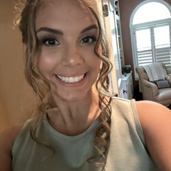 Moxie Salon and Beauty Bar of Aberdeen NJ - Full makeup