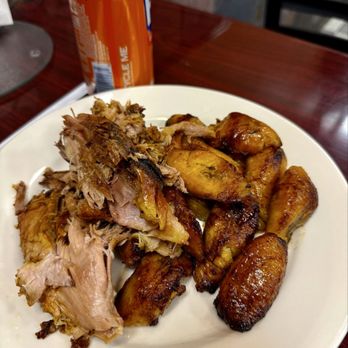 Nelly Latin Restaurant - Pernil y platanos maduro - Dominican Near Me - Chester, New York Nelly Latin Restaurant - Pernil y platanos maduro - Dominican Near Me - Chester, New York