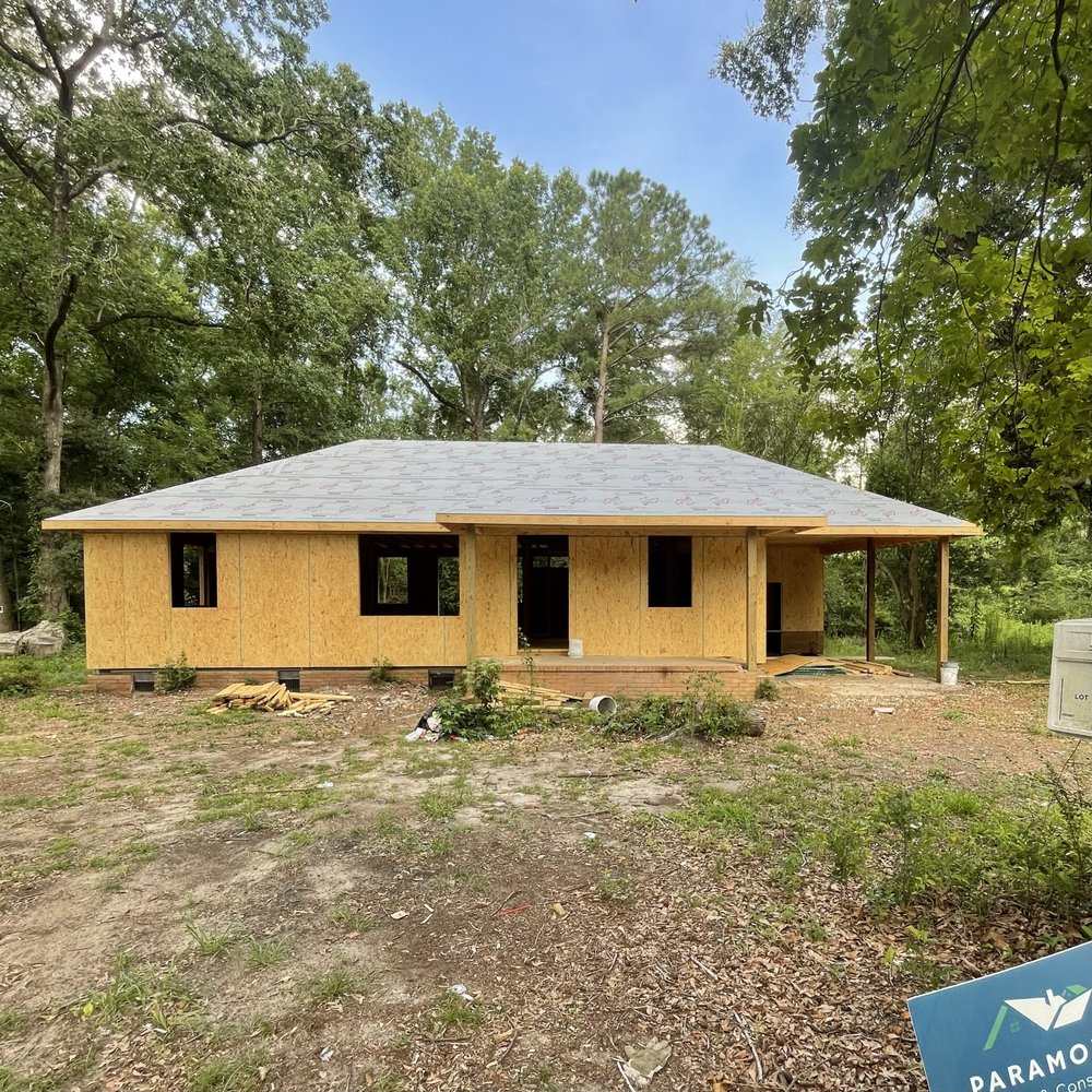 Slide of Paramount Builders