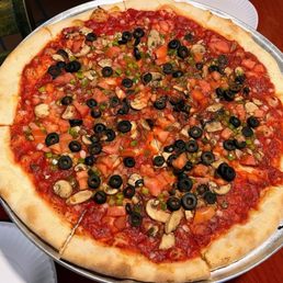 Veggie pizza ($25-no cheese, extra sauce) Veggie pizza ($25-no cheese, extra sauce)