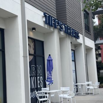 Tiff's Treats Cookie Delivery - Desserts Near Me - Tampa Bay, Florida Tiff's Treats Cookie Delivery - Desserts Near Me - Tampa Bay, Florida