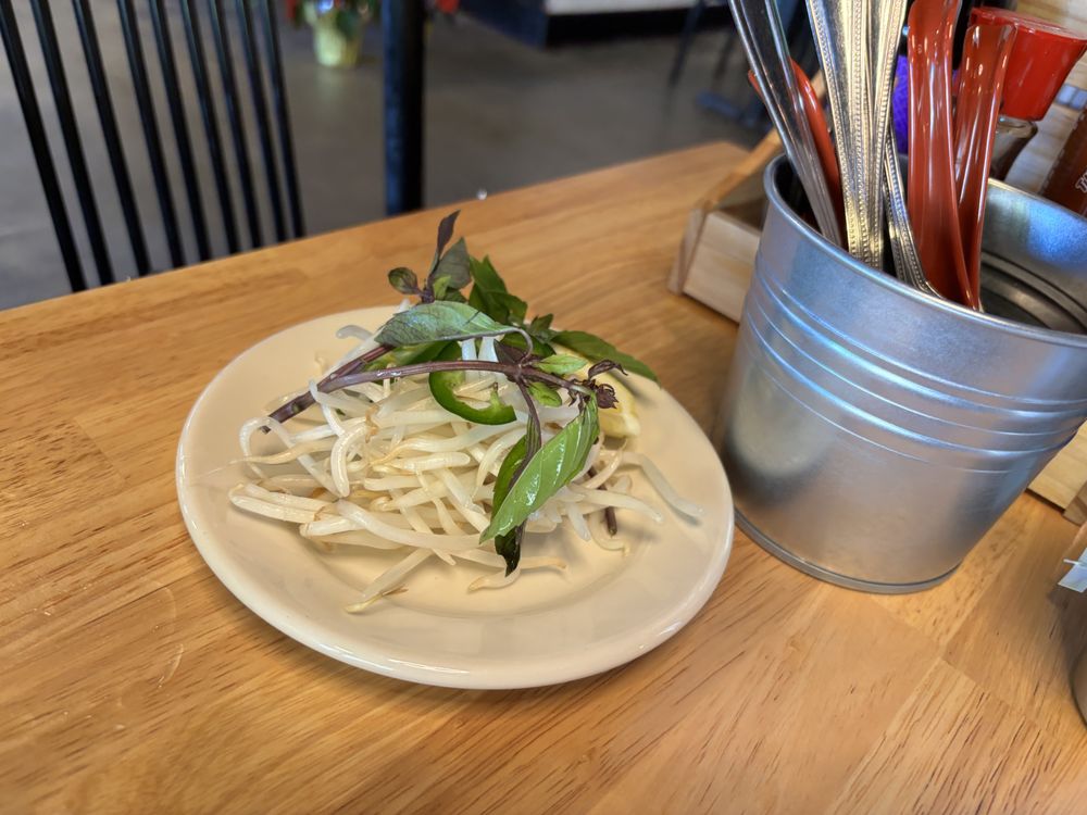 Lucky Cat Bistro