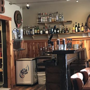 Baldy's Barbeque - Small bar - Barbeque Near Me - Bend, Oregon