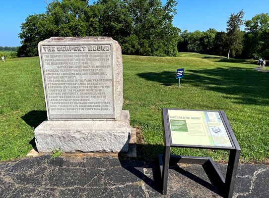 Serpent Mound State Memorial by null
