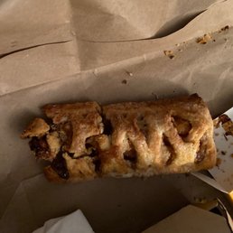 Apple pie was not edible couldn't even bite it's all dried up in overcooked Apple pie was not edible couldn't even bite it's all dried up in overcooked