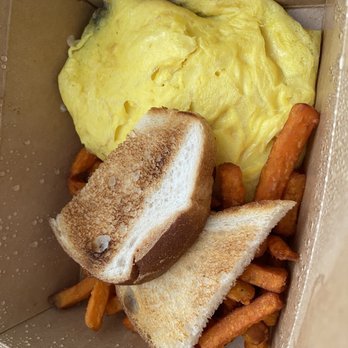 Millie's Cafe - Pasadena - Denver Omelette - Breakfast & Brunch Near Me - Pasadena, California Millie's Cafe - Pasadena - Denver Omelette - Breakfast & Brunch Near Me - Pasadena, California