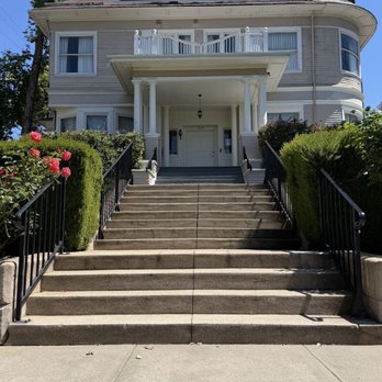 Vizcaya - A beautiful Victorian mansion from 1899 - Bed & Breakfast Near Me - Sacramento, California