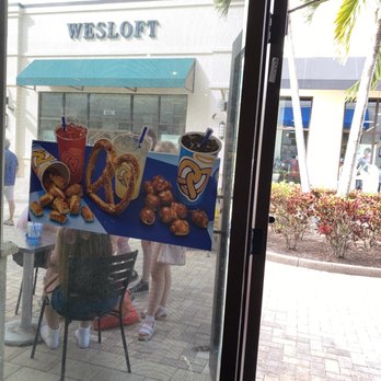 Cinnabon - Bakeries Near Me - West Palm Beach, Florida Cinnabon - Bakeries Near Me - West Palm Beach, Florida