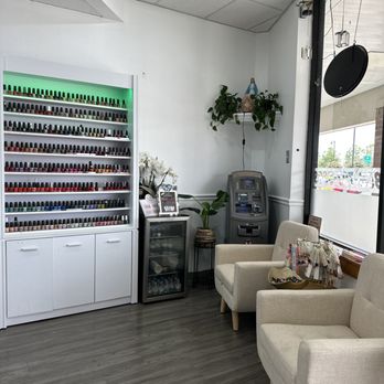 Jade Nails and Spa - Nail Salons Near Me - Marlton, New Jersey