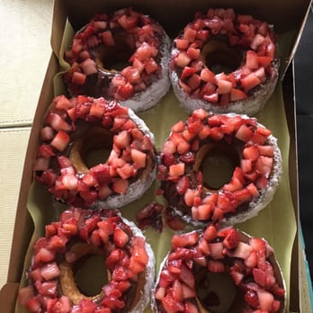Jarams Donuts - Strawberry-Nutella Croissant-Donuts! - Donuts Near Me - Dallas, Texas